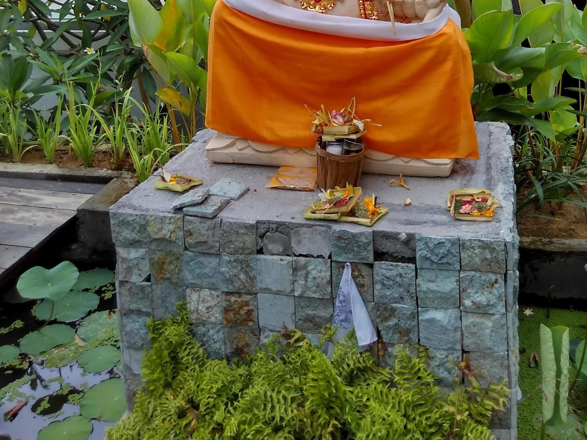Lotus Villa Ubud By Mahaputra Extérieur photo